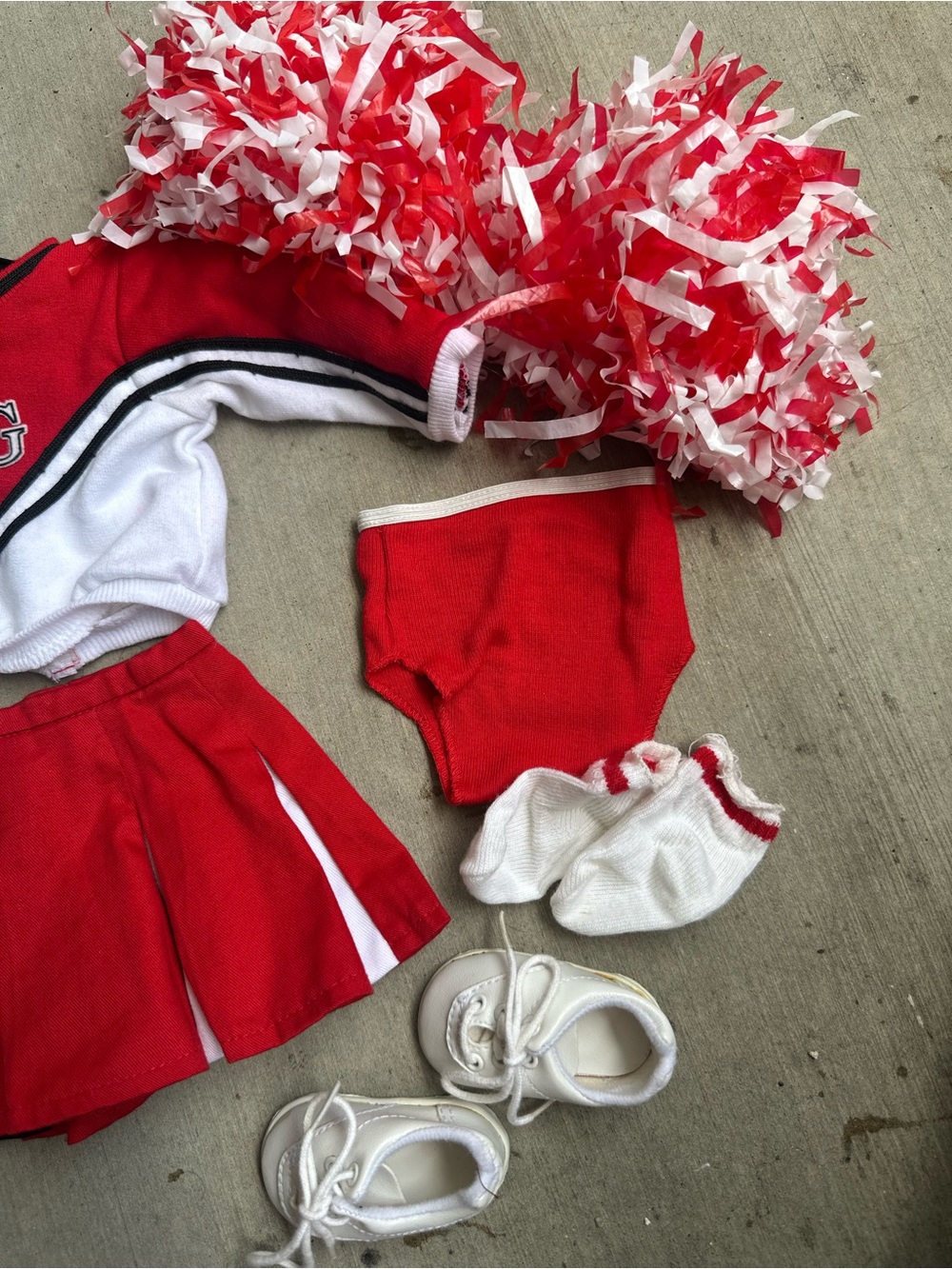 American Girl Doll AG School Cheerleader Outfit Set Pom Poms Shoes Skirt Clothes - Picture 3 of 4